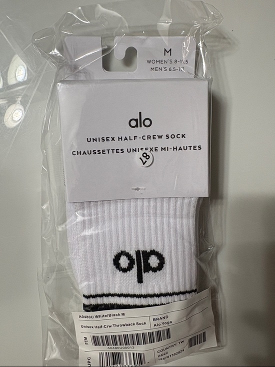 ALO Yoga Accessories - ALO Yoga Unisex Half-Crew Socks